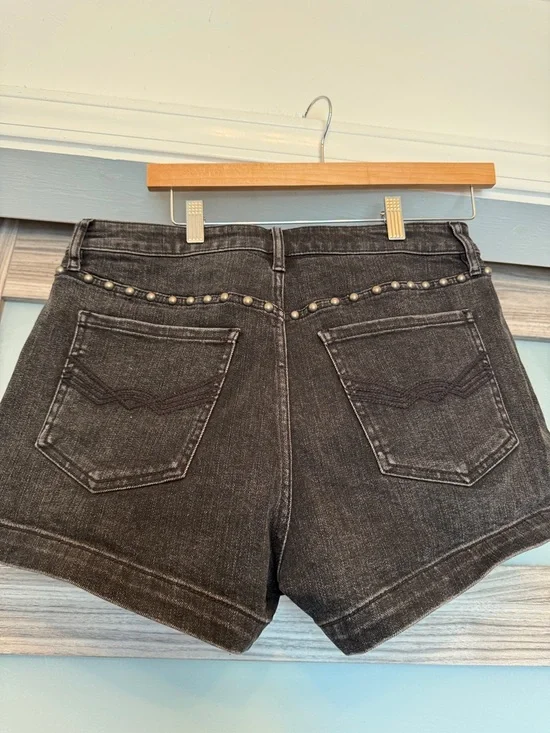 Idyllwind Black Studded High-Rise Jean Shorts - Picture 3 of 4